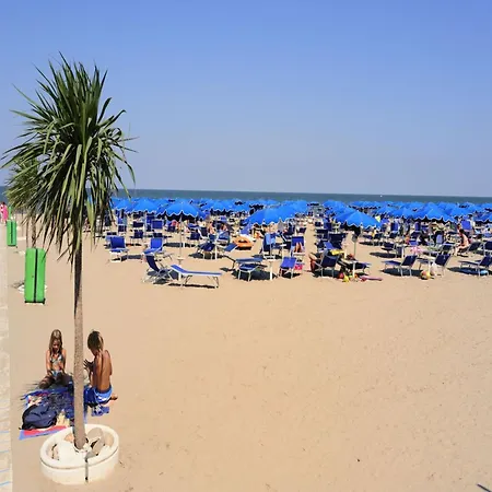 Welcoming Flat Near The Apartment Rosolina Mare